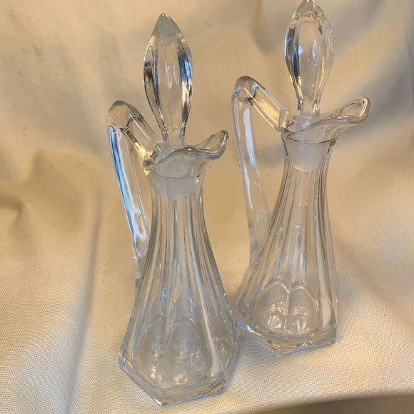 Vintage/Antique hand blown glass bottles w/stopper - Picture 12 of 12